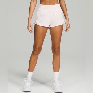 Lululemon Hotty Hot High- Rise Lined Short 2.5”